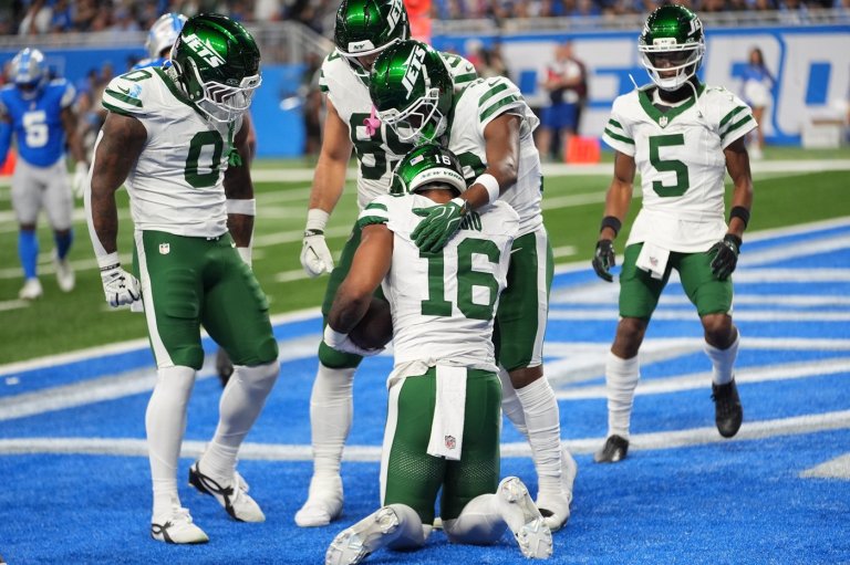 Improved Jets show some positives during 1-2 start, but now they need to close out games and win | iNFOnews.ca
