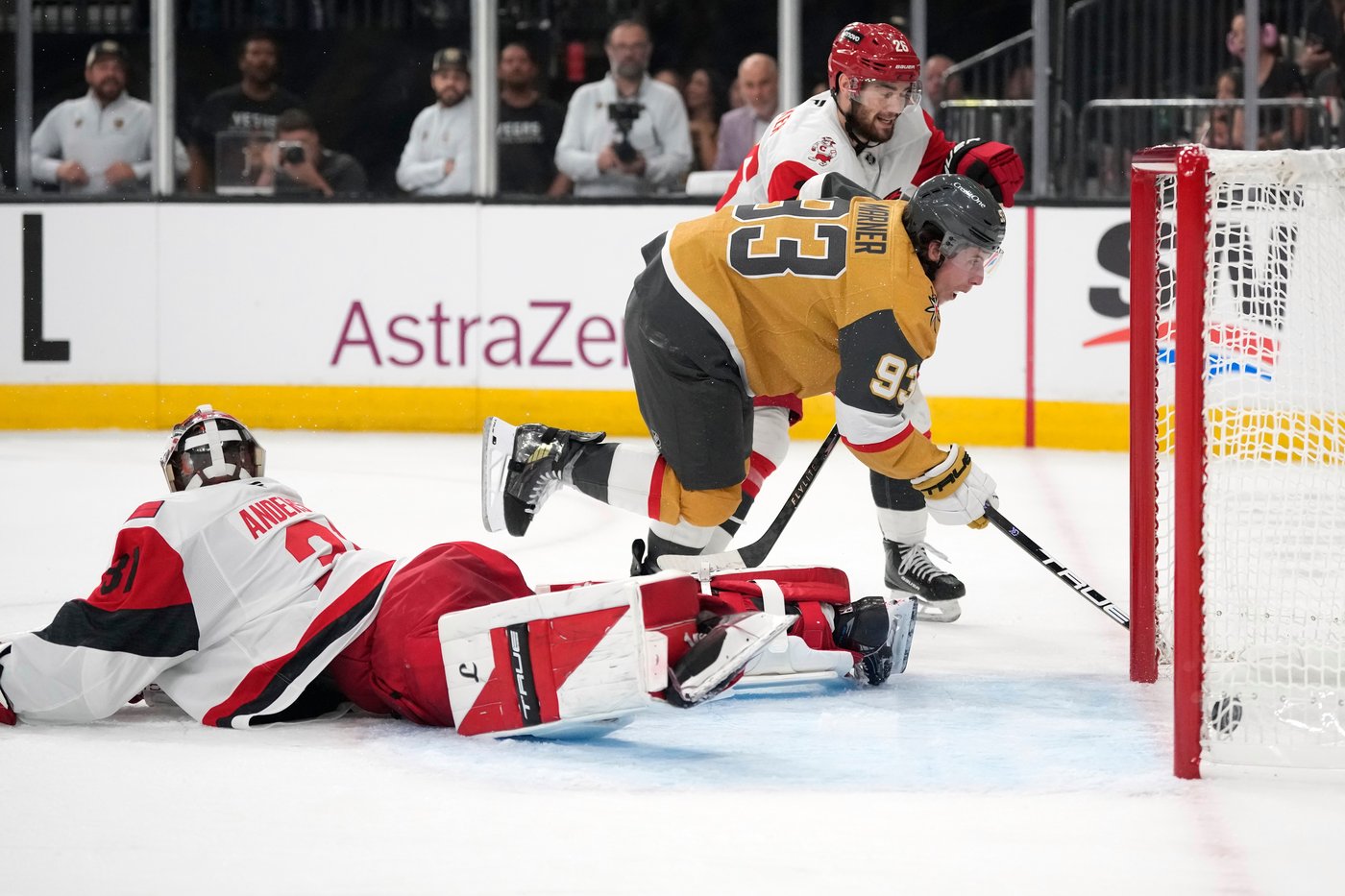 Mitch Marner highlights Vegas' 4-goal, 2nd period with natural hat trick | iNFOnews.ca Mitch Marner highlights Vegas' 4-goal, 2nd period with natural hat trick | iNFOnews.ca