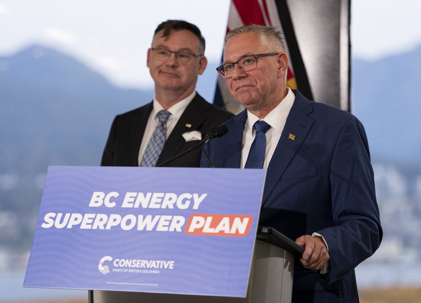 Party leaders make economic, budget promises in Week 2 of B.C. election campaign | iNFOnews.ca