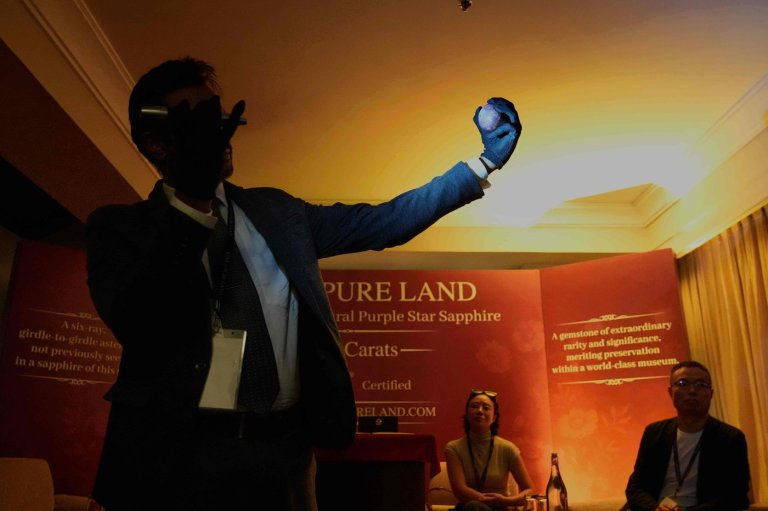 Sri Lanka unveils a rare purple star sapphire claimed to be the biggest of its kind | iNFOnews.ca