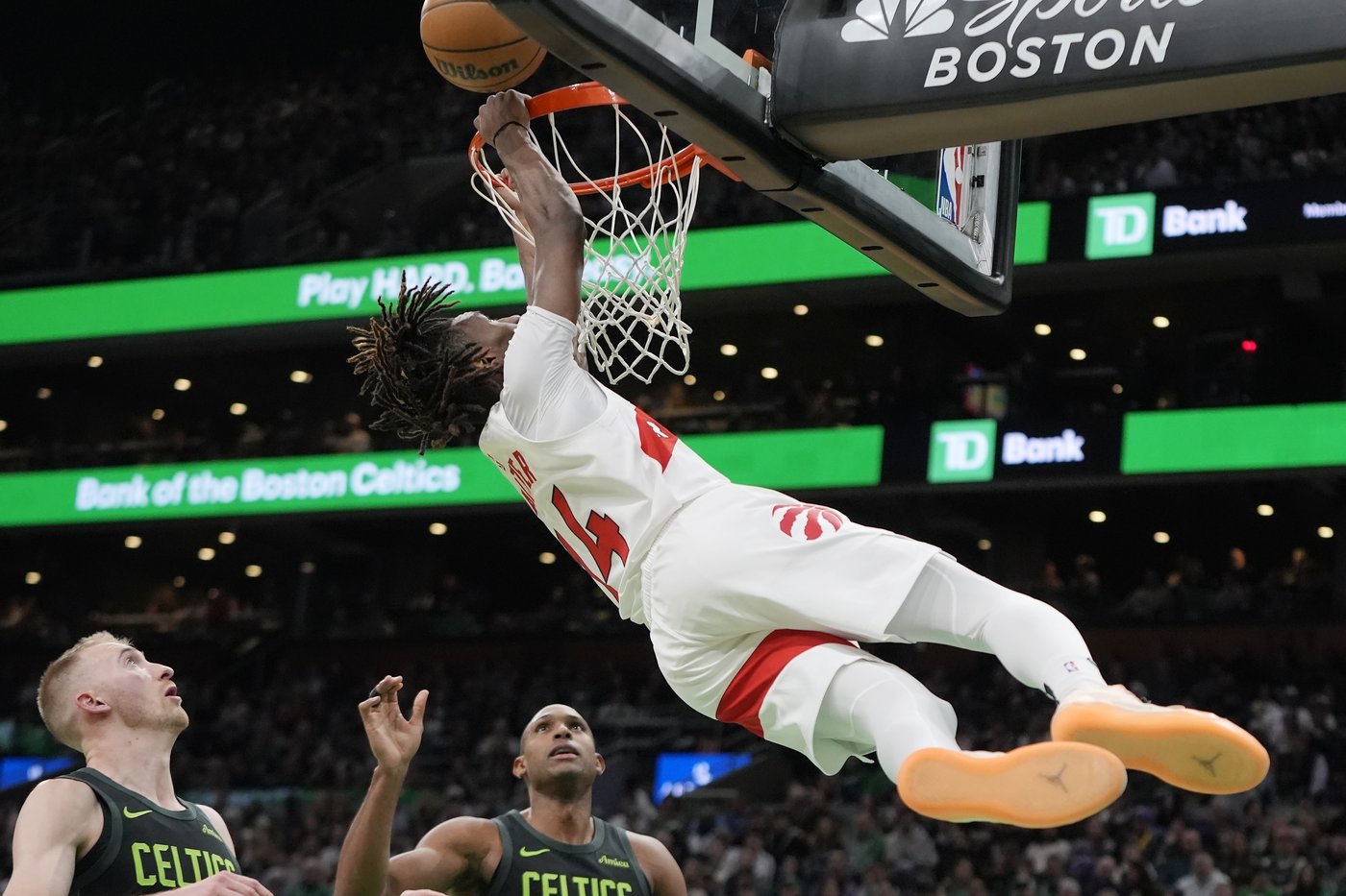 Jayson Tatum scores 23, Celtics rout Toronto 125-71 as Raptors' losing streak hits 11 games | iNFOnews.ca