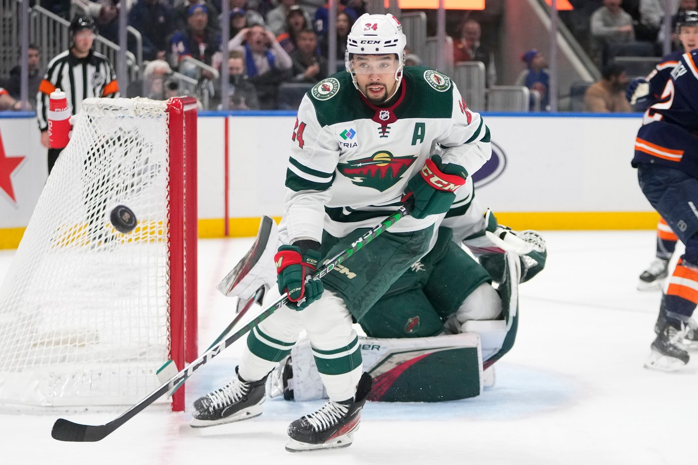 Defenseman Mathew Dumba retiring after 13 NHL seasons with 5 different teams | iNFOnews.ca Defenseman Mathew Dumba retiring after 13 NHL seasons with 5 different teams | iNFOnews.ca