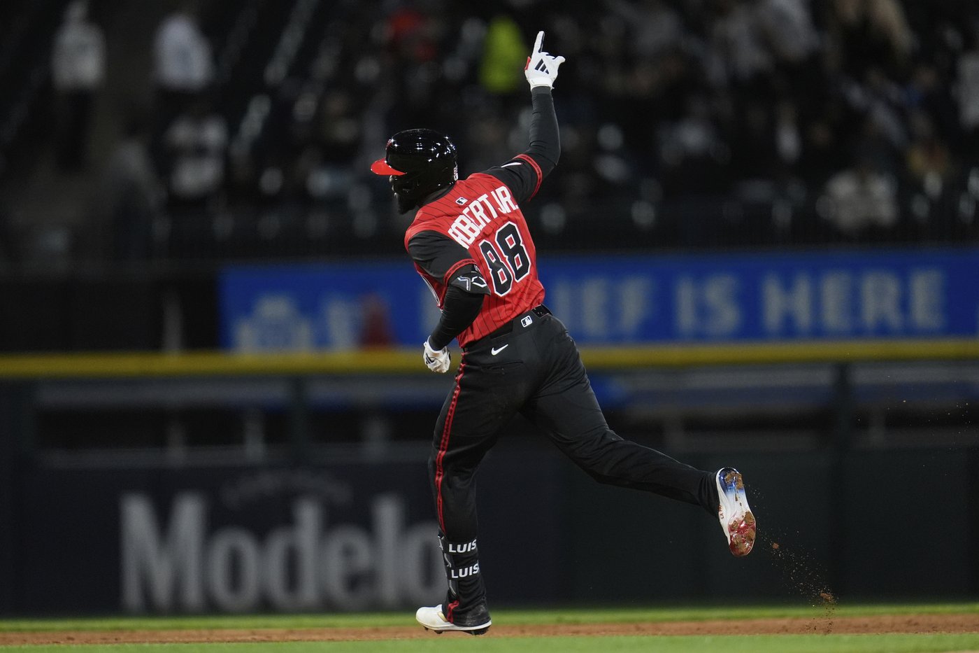 White Sox beat Astros 7-3 and win consecutive home games for the 2nd time this season | iNFOnews.ca White Sox beat Astros 7-3 and win consecutive home games for the 2nd time this season | iNFOnews.ca