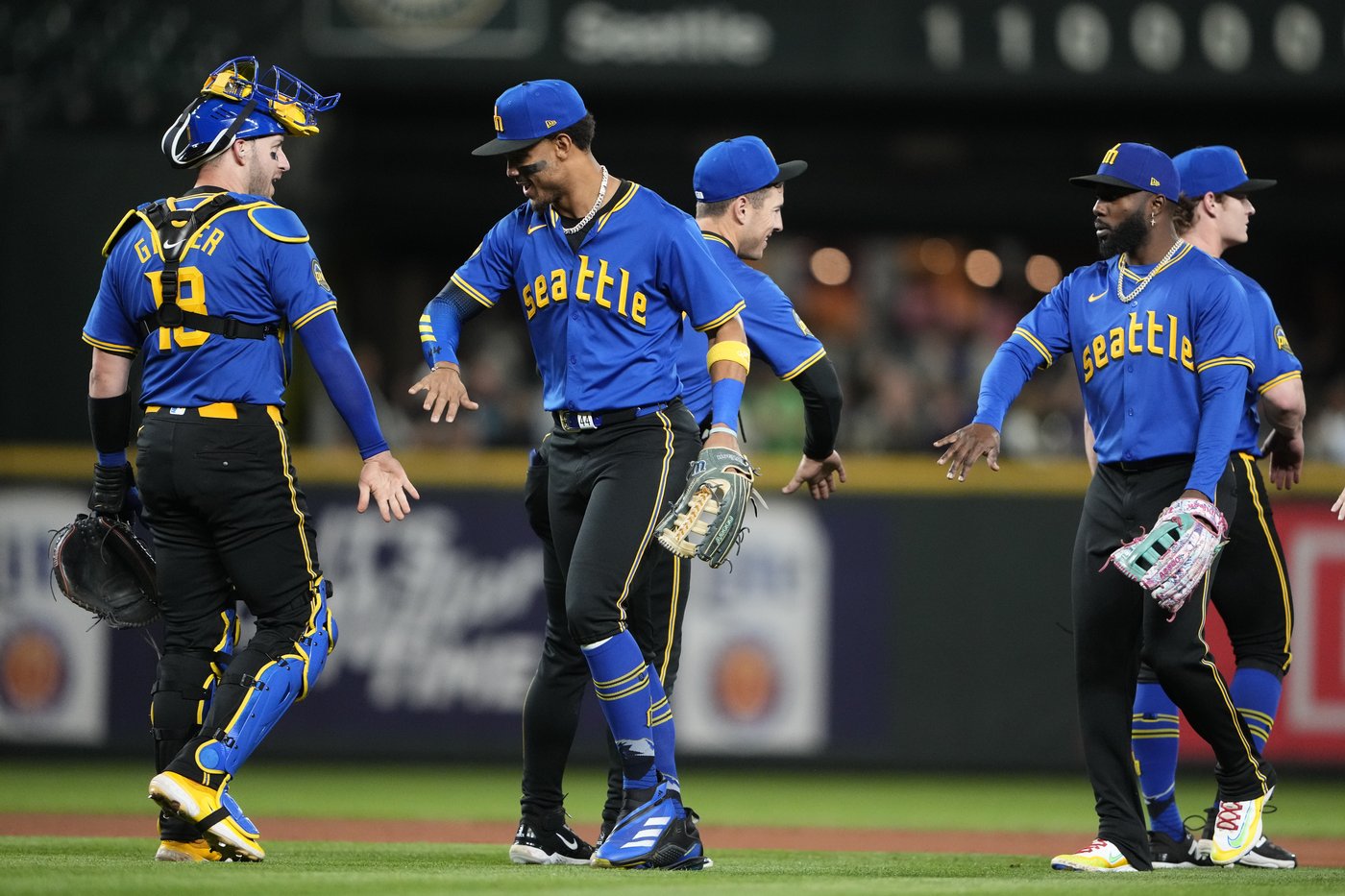 Raleigh, Garver homer to help Mariners beat Athletics, 2-0 | iNFOnews.ca Raleigh, Garver homer to help Mariners beat Athletics, 2-0 | iNFOnews.ca