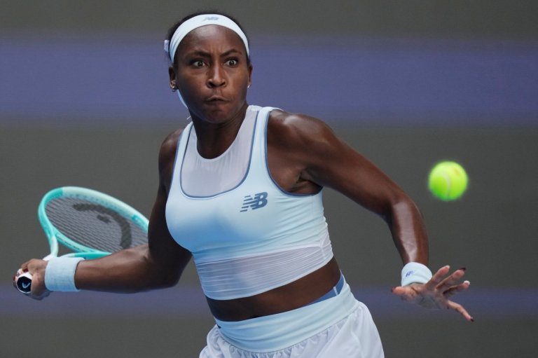 Gauff clarifies comments on American tennis fans, loses to Bouzas Maneiro | iNFOnews.ca