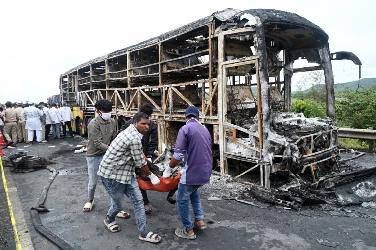 Bus catches fire after being hit by a motorcycle in southern India, killing at least 25 | iNFOnews.ca