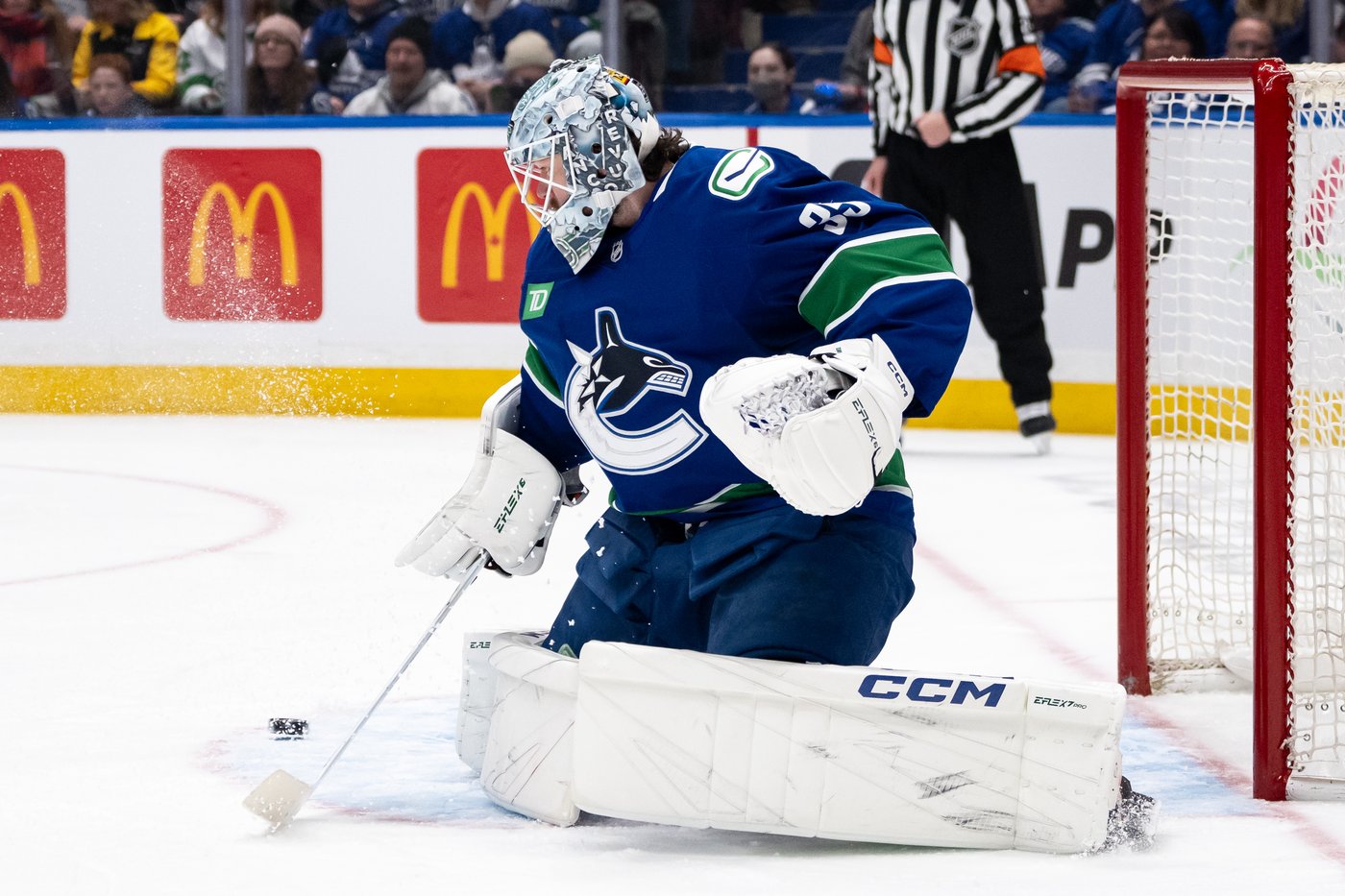 Vancouver Canucks goalie Thatcher Demko out week to week with lower-body injury | iNFOnews.ca Vancouver Canucks goalie Thatcher Demko out week to week with lower-body injury | iNFOnews.ca