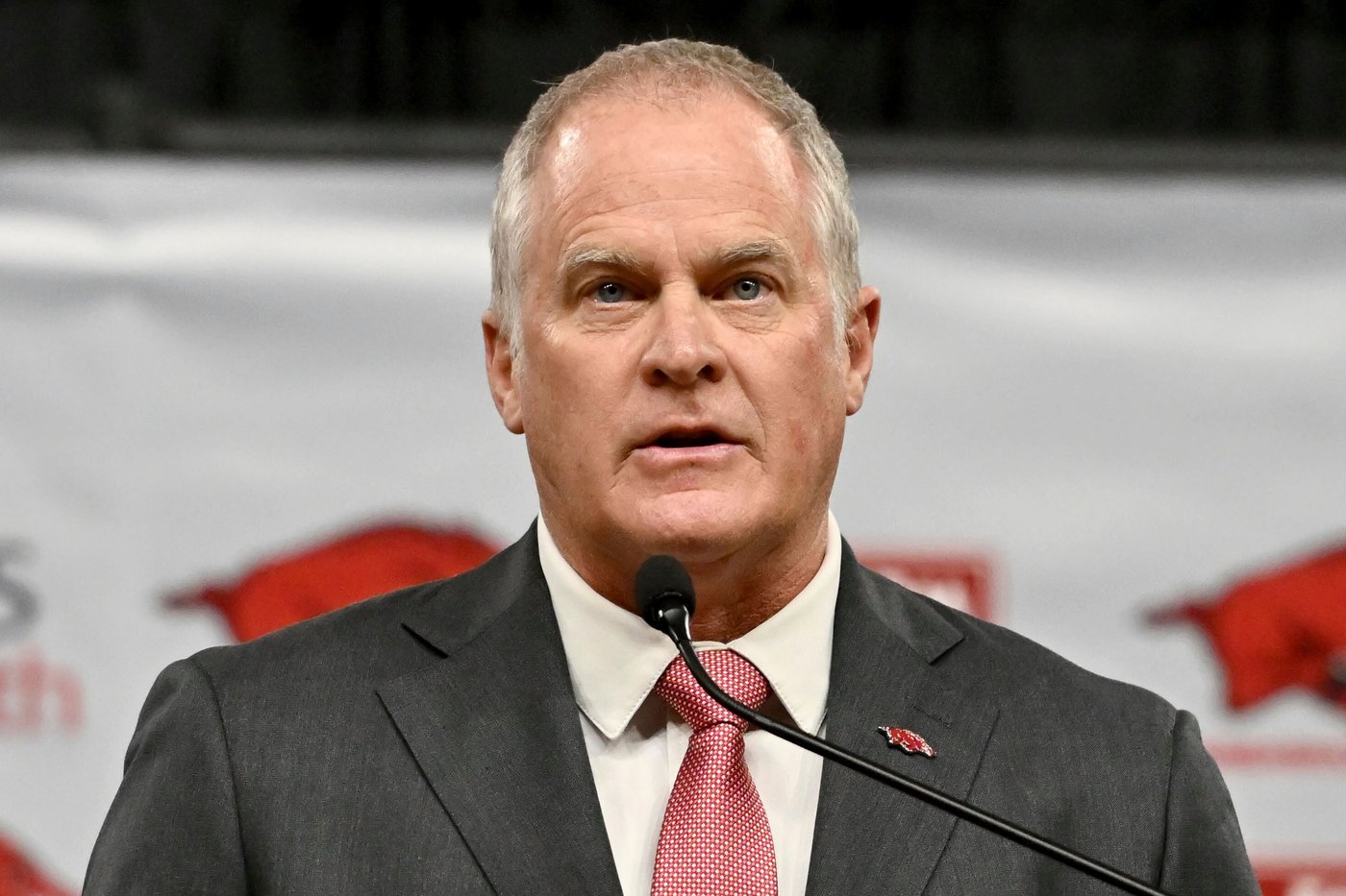 Arkansas reinstates men's and women's tennis programs after donors provide short-term funding | iNFOnews.ca Arkansas reinstates men's and women's tennis programs after donors provide short-term funding | iNFOnews.ca