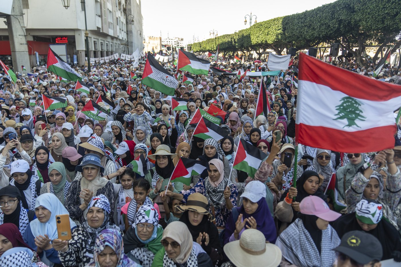Pro-Palestinian and pro-Israeli crowds rally across the world on the eve of Oct. 7 anniversary | iNFOnews.ca