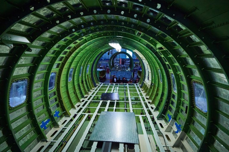 Critics question Saab's offer to bring 10,000 aerospace jobs to Canada | iNFOnews.ca