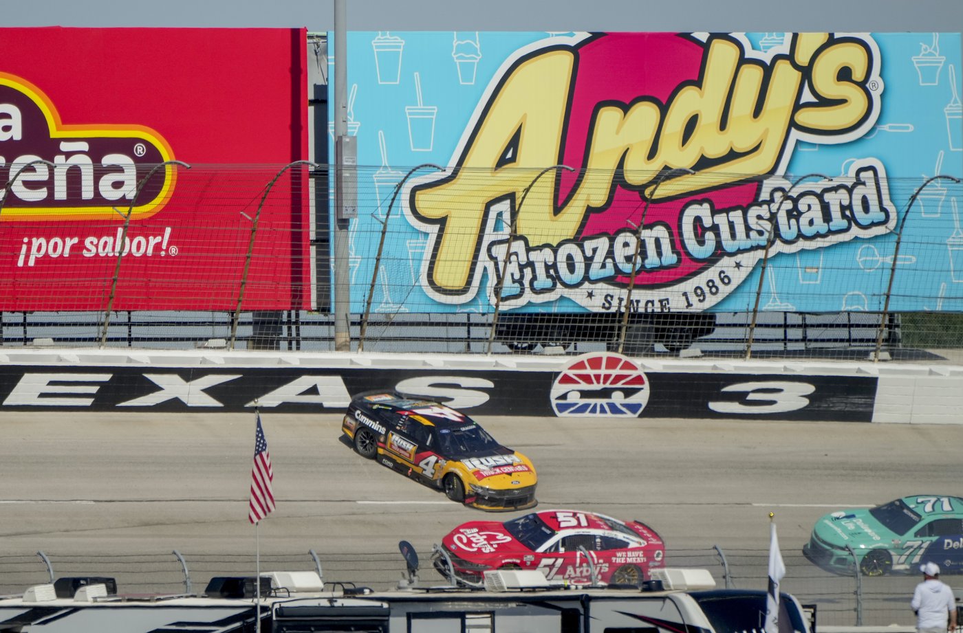Judges indicate they may throw out order allowing 23XI, Front Row to race as NASCAR chartered teams | iNFOnews.ca Judges indicate they may throw out order allowing 23XI, Front Row to race as NASCAR chartered teams | iNFOnews.ca