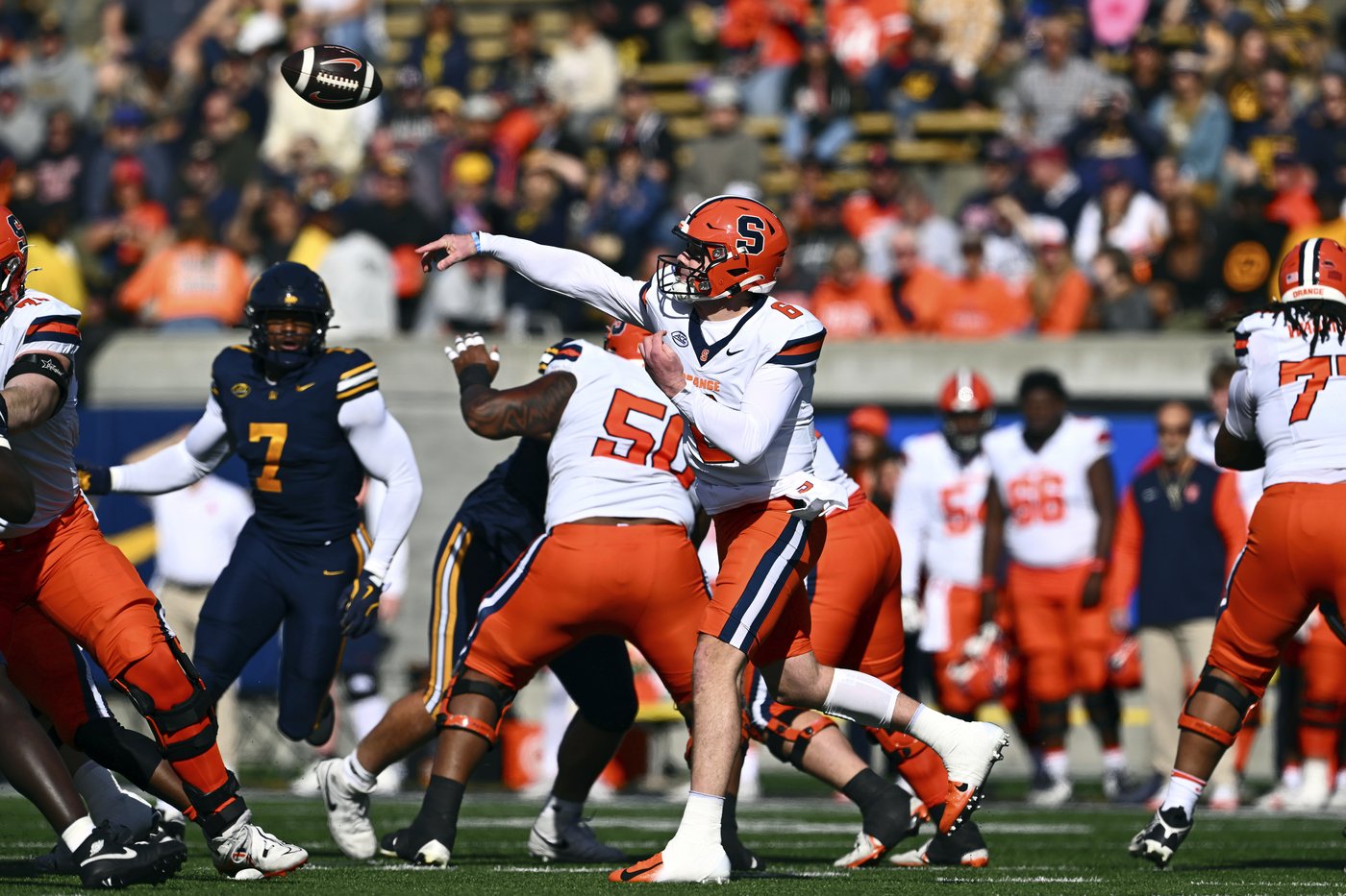 No. 8 Miami makes a rare return to Syracuse, facing the Orange with ACC title game berth at stake | iNFOnews.ca No. 8 Miami makes a rare return to Syracuse, facing the Orange with ACC title game berth at stake | iNFOnews.ca
