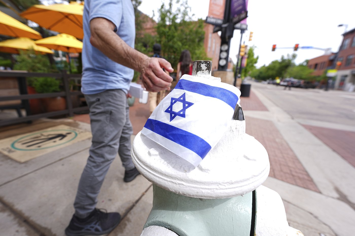 Suspect posed as a gardener in Boulder attack and planned to kill all in group he called 'Zionist' | iNFOnews.ca