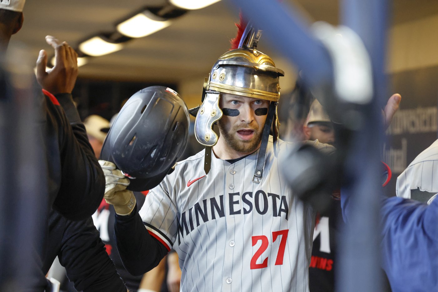 Twins shut out Brewers 7-0 for 13th straight win | iNFOnews.ca