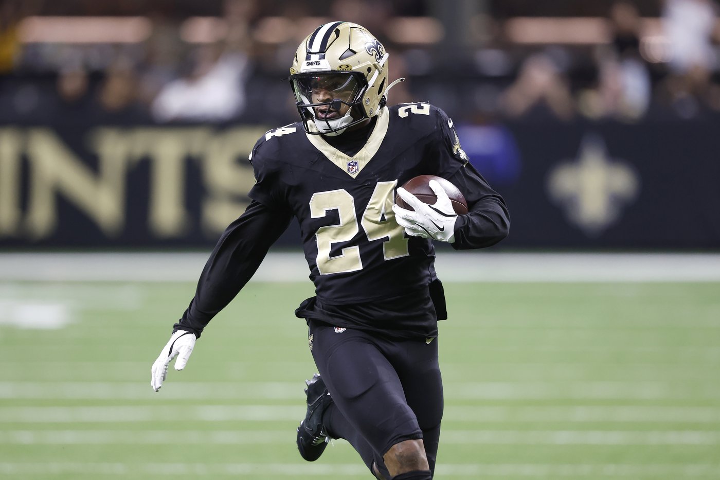 Mayfield passes for 4 TDs as the Bucs treat storm-weary fans to a 51-27 win over the Saints | iNFOnews.ca Mayfield passes for 4 TDs as the Bucs treat storm-weary fans to a 51-27 win over the Saints | iNFOnews.ca