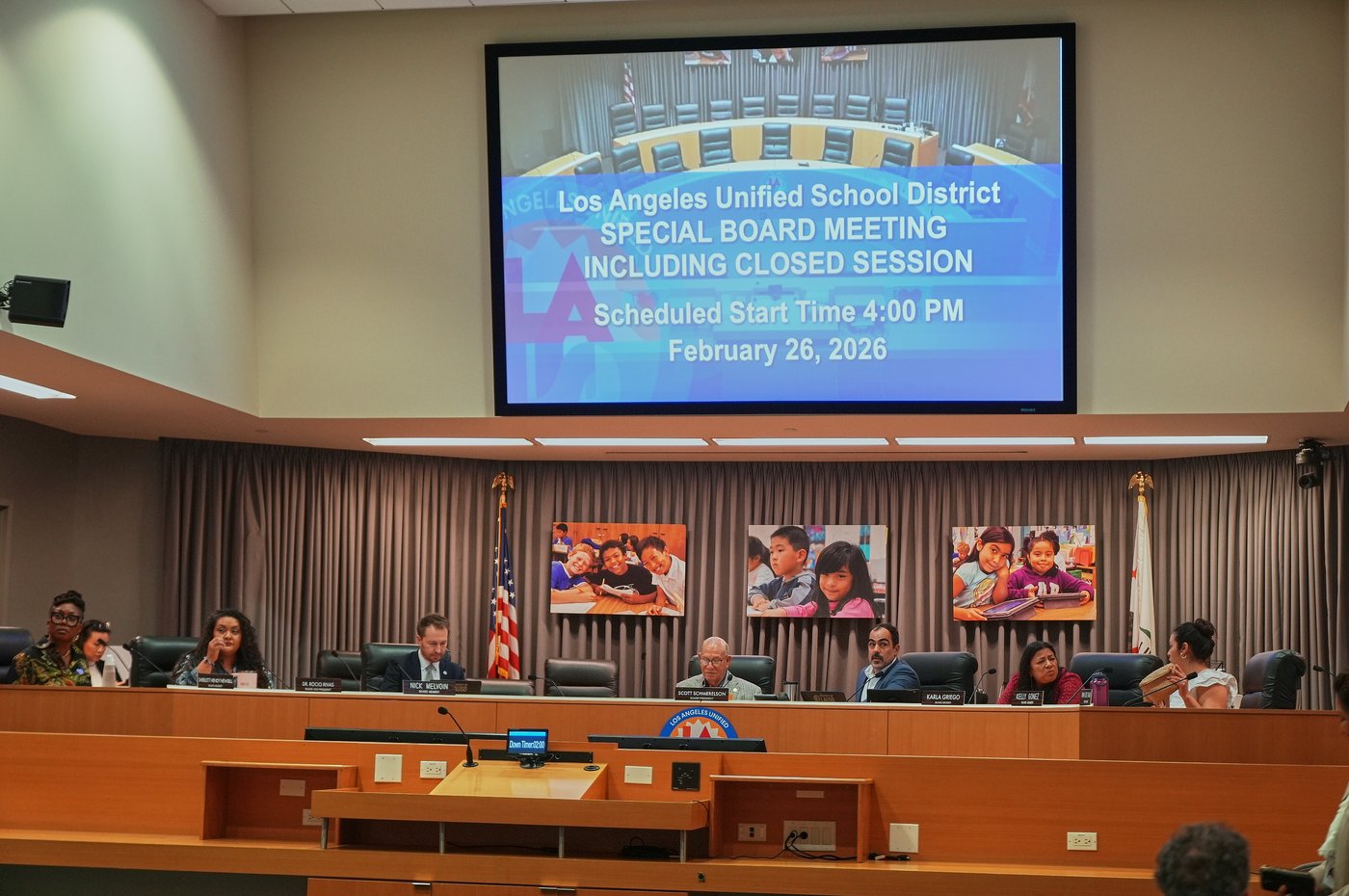 Los Angeles school superintendent denies wrongdoing and asks for his job back during federal probe | iNFOnews.ca Los Angeles school superintendent denies wrongdoing and asks for his job back during federal probe | iNFOnews.ca