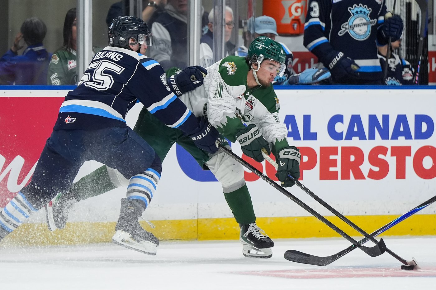 Silvertips rally to tip Sagueneens 5-3 in Memorial Cup opener for both teams | iNFOnews.ca