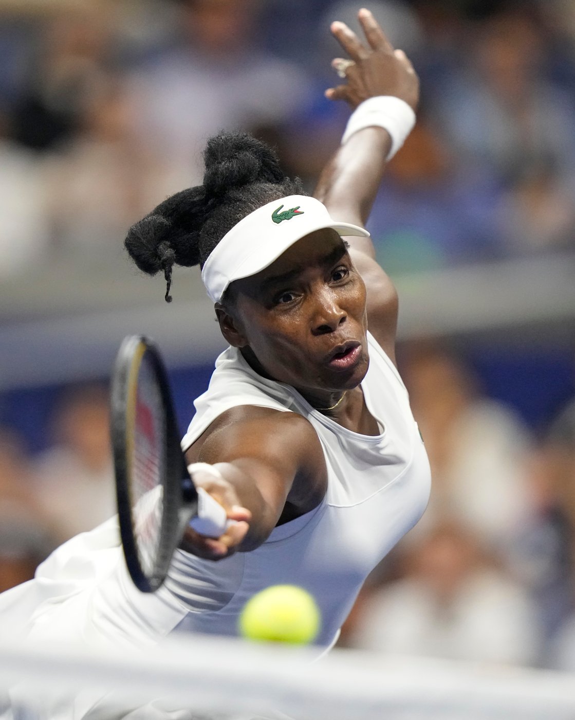 Venus Williams bows out of her 26th US Open with a 1st-round loss to Sofia Kenin | iNFOnews.ca