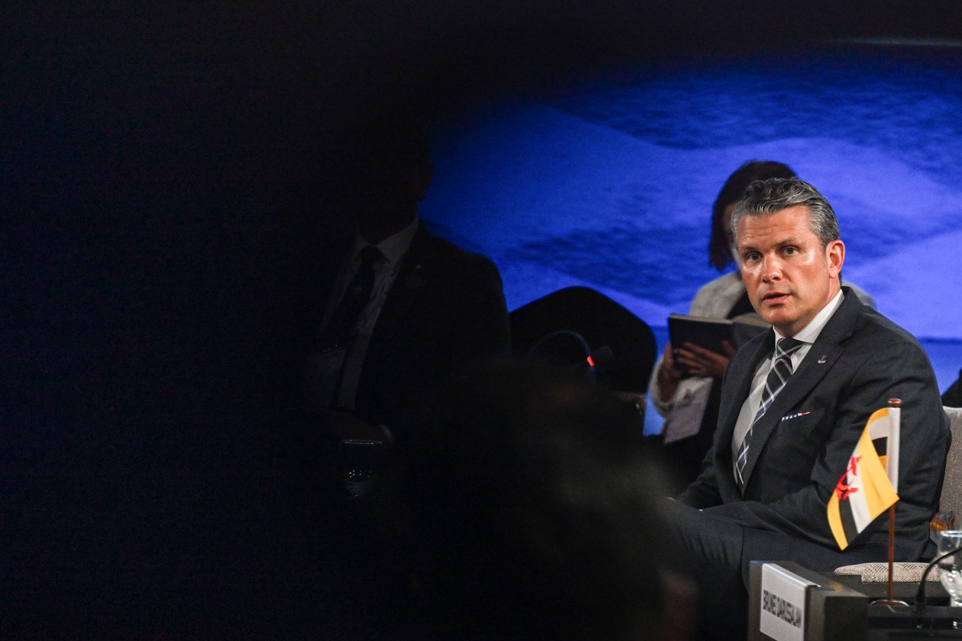 Pentagon accuses newly fired general of leaking sensitive information to the media | iNFOnews.ca