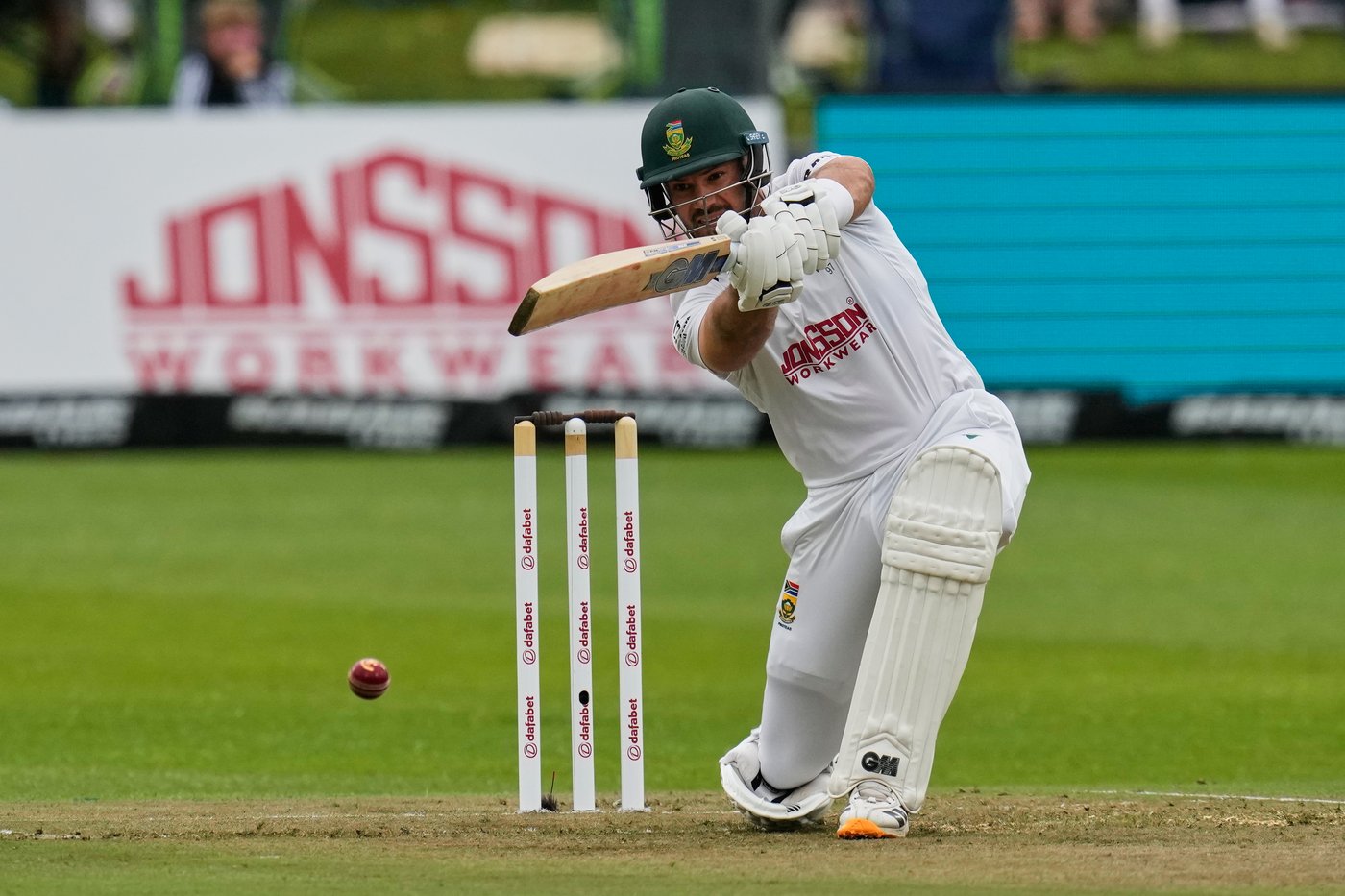 South Africa 20-2 against Australia at stumps as rain spoils day 1 of 2nd cricket test | iNFOnews.ca South Africa 20-2 against Australia at stumps as rain spoils day 1 of 2nd cricket test | iNFOnews.ca