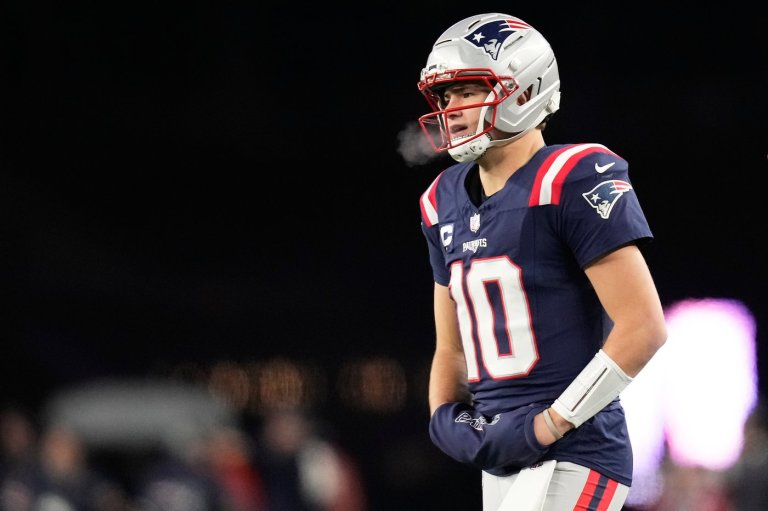 Drake Maye and Justin Herbert each looking for 1st playoff win as Patriots host Chargers | iNFOnews.ca