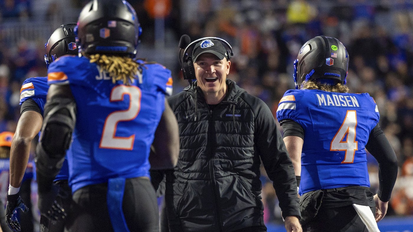 Ashton Jeanty and No. 12 Boise State host Nevada Saturday hoping to boost CFP profile | iNFOnews.ca
