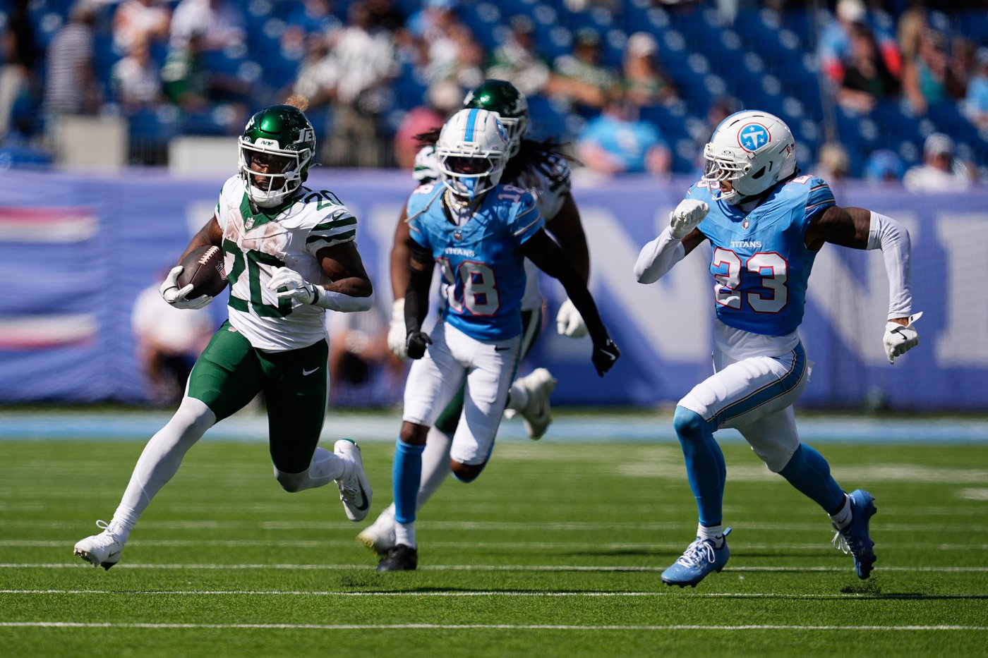 Groundhog Day for the Titans with another season-opening loss after busy offseason | iNFOnews.ca Groundhog Day for the Titans with another season-opening loss after busy offseason | iNFOnews.ca
