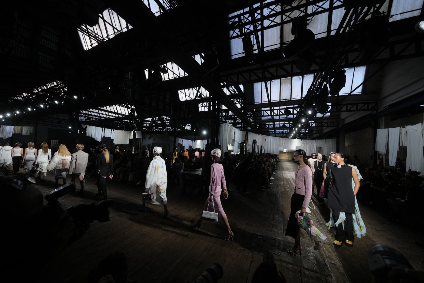 Prada's Eras Tour explores the past to offer infinite options during Milan Fashion Week | iNFOnews.ca
