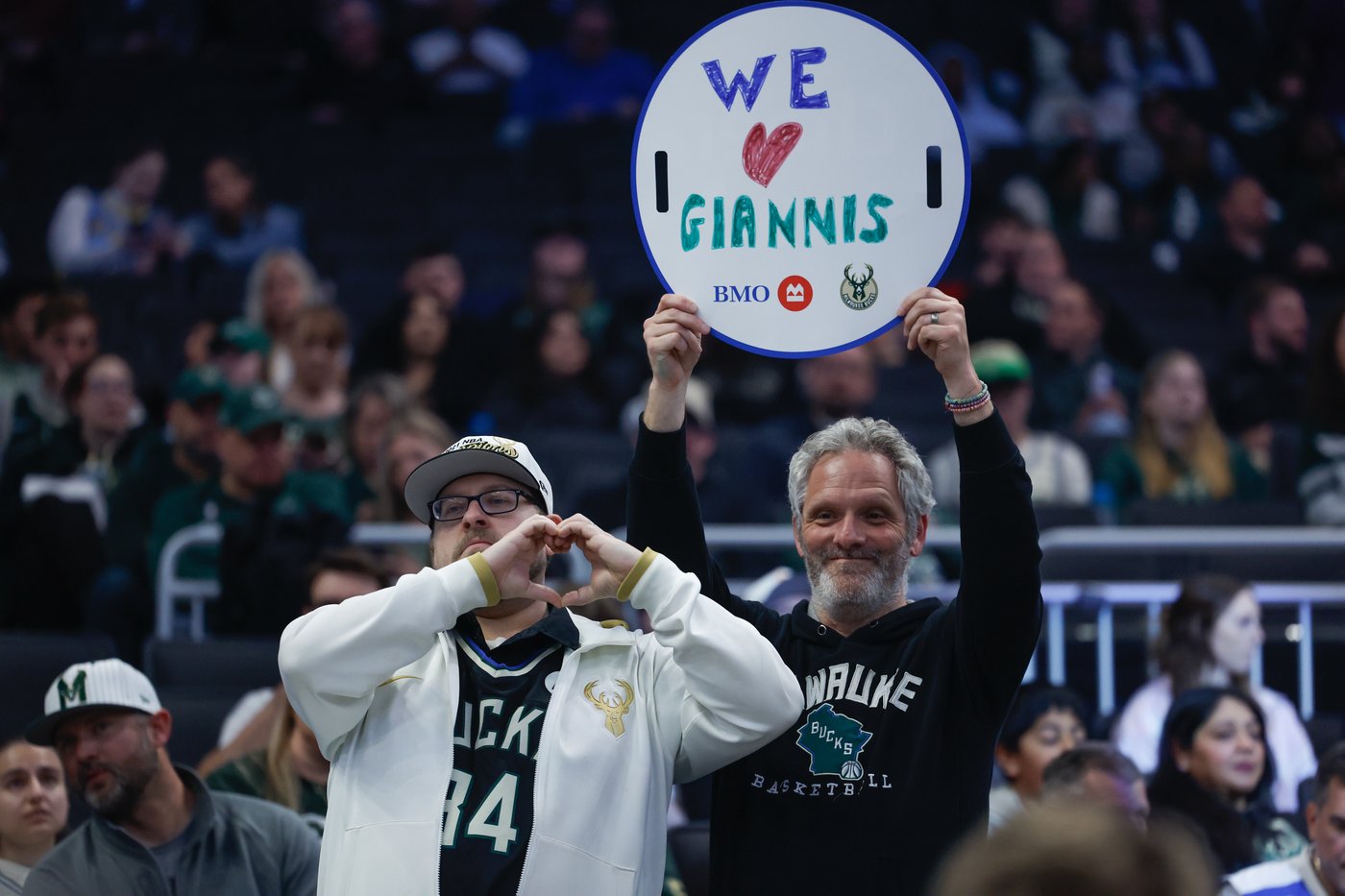 Giannis Antetokounmpo calls it 'disrespectful' that Bucks benched him in final weeks of season | iNFOnews.ca