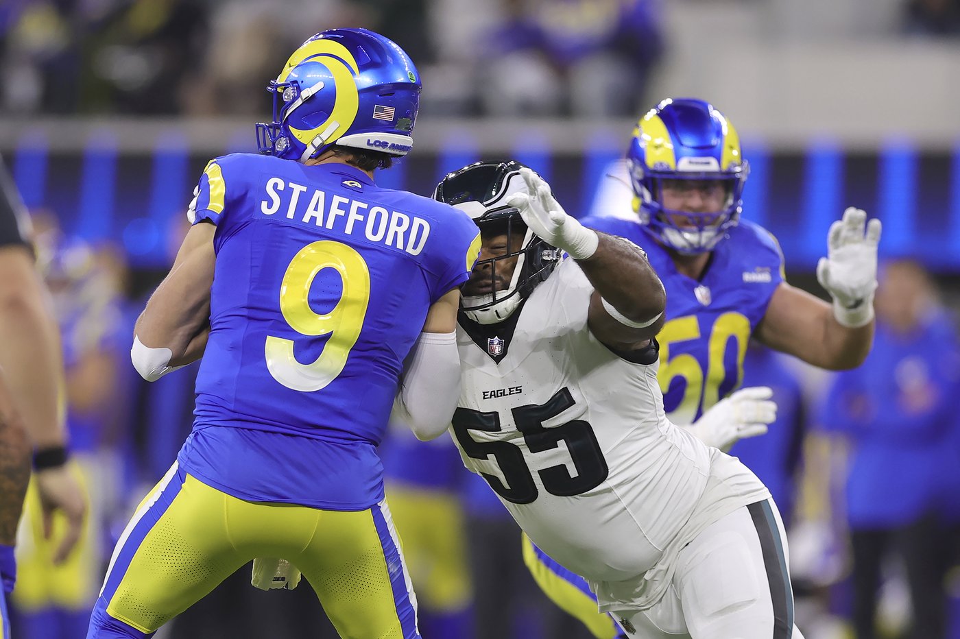 Brandon Graham expects to miss rest of season after tearing triceps in Eagles' win over Rams | iNFOnews.ca
