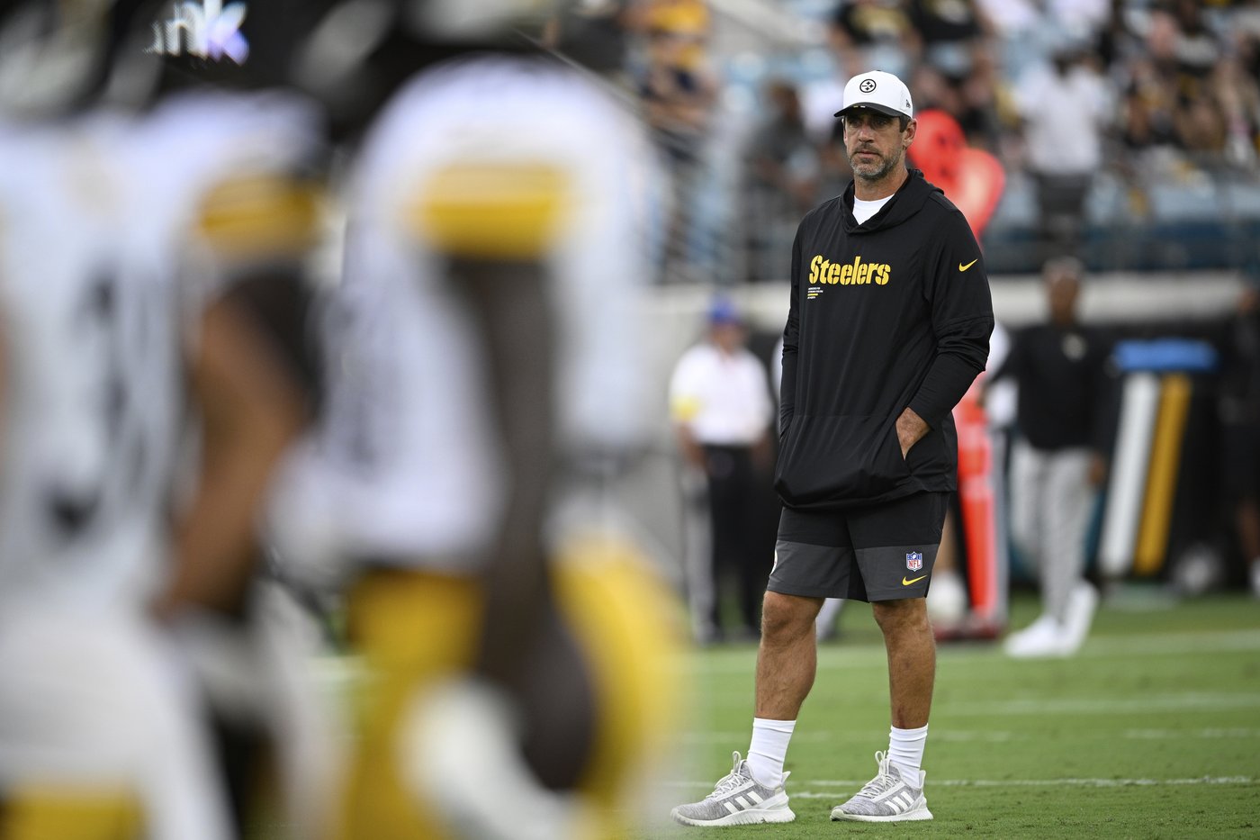 Aaron Rodgers, T.J. Watt, and most other Steelers stars will skip preseason meeting with Tampa Bay | iNFOnews.ca