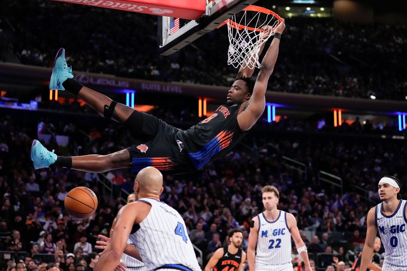 Wagner, Magic use big fourth quarter to drop Knicks to 0-3 with 111-102 victory | iNFOnews.ca
