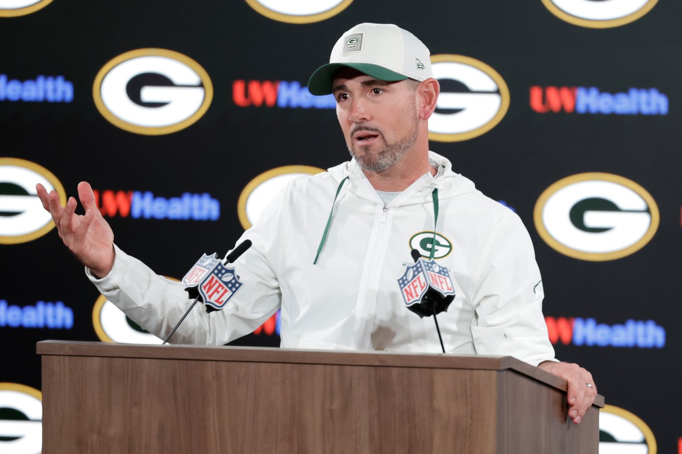 Packers' embarrassing home-opening loss exposes their lack of a rushing attack | iNFOnews.ca