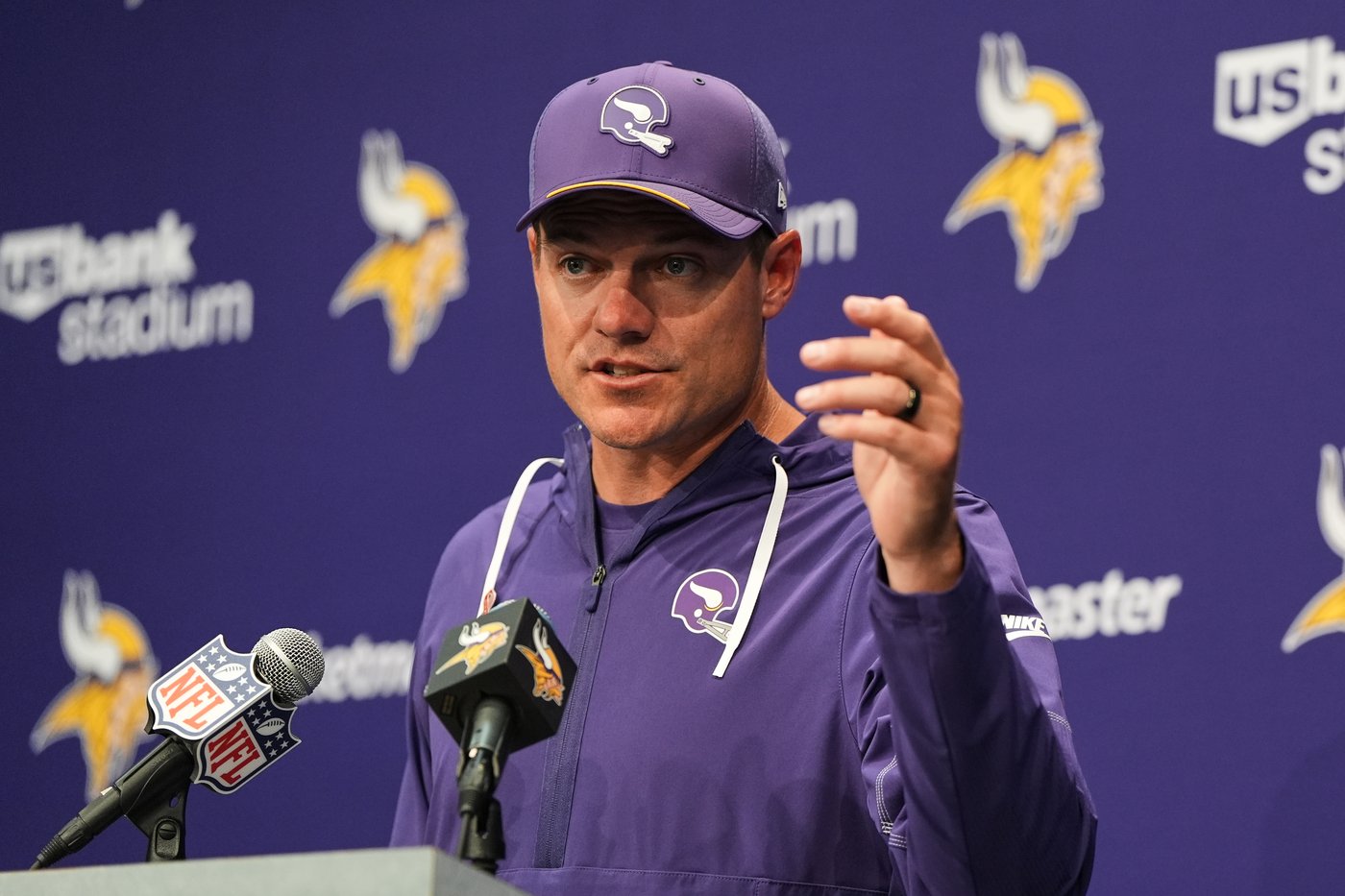 Vikings will start Carson Wentz at QB vs. Bears with Kyler Murray still in concussion protocol | iNFOnews.ca Vikings will start Carson Wentz at QB vs. Bears with Kyler Murray still in concussion protocol | iNFOnews.ca