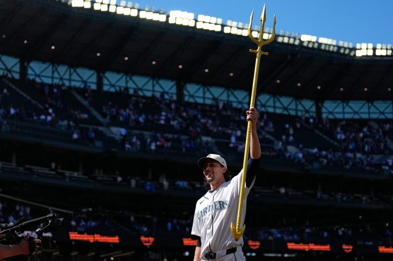 Mariners rout Blue Jays 11-0 as Logan Gilbert allows 1 hit over 7 1/3 innings | iNFOnews.ca
