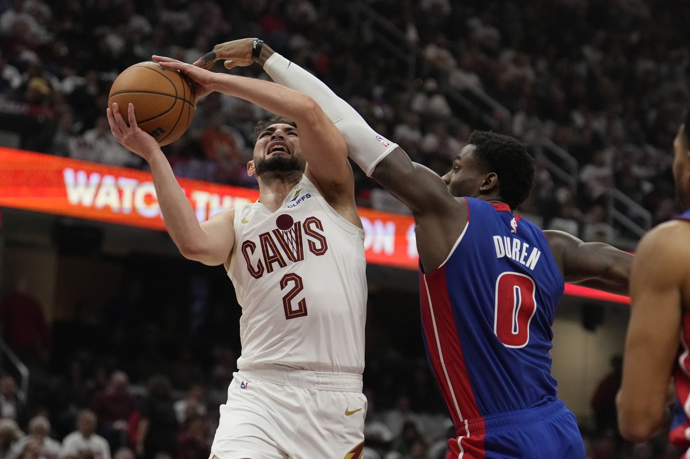 Mitchell, Wade help Cavaliers beat Pistons 113-101 in Bickerstaff's return to Cleveland | iNFOnews.ca