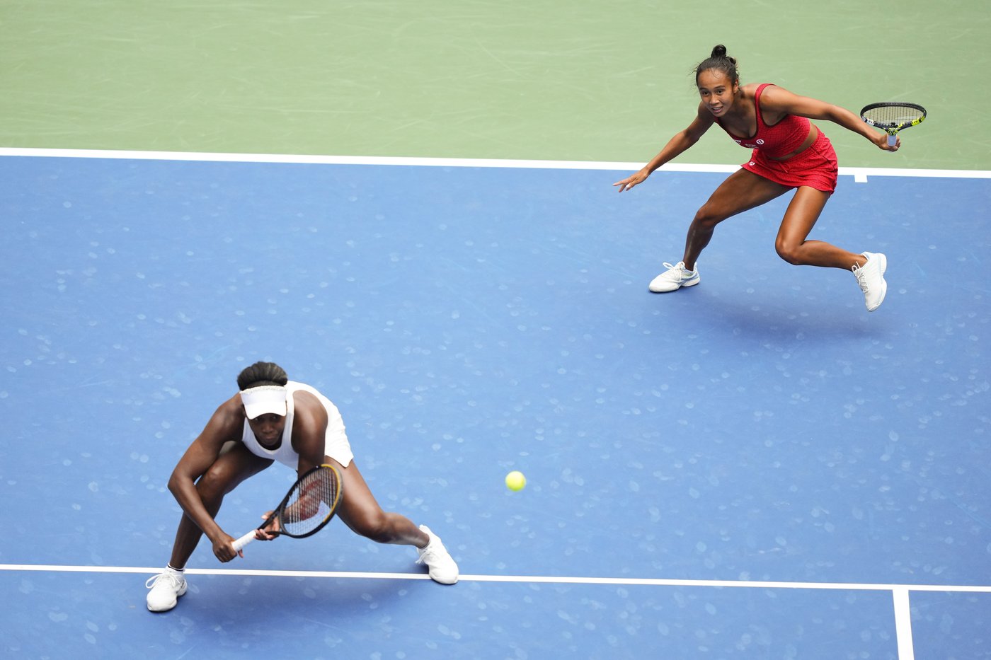 Venus Williams teams with Canada's Fernandez, wins a US Open women's doubles match for the first time since 2014 | iNFOnews.ca Venus Williams teams with Canada's Fernandez, wins a US Open women's doubles match for the first time since 2014 | iNFOnews.ca
