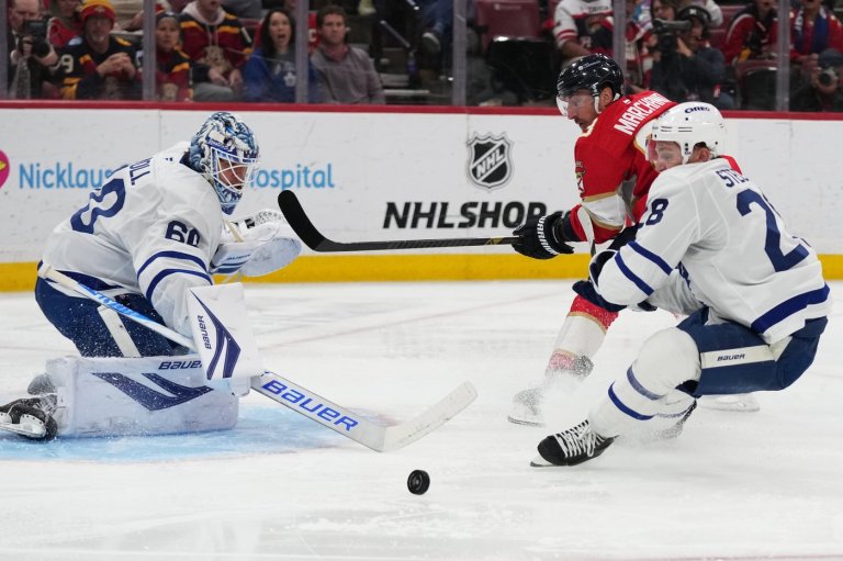 A managed injury turns worse for Brad Marchand, and the Panthers wait for answers | iNFOnews.ca