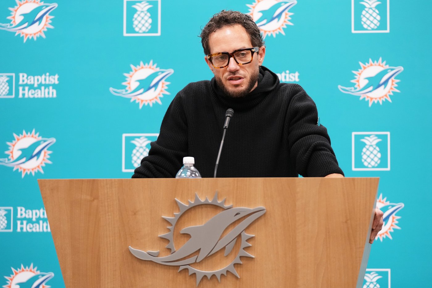 Miami Dolphins begin search for new GM, Mike McDaniel to be involved | iNFOnews.ca