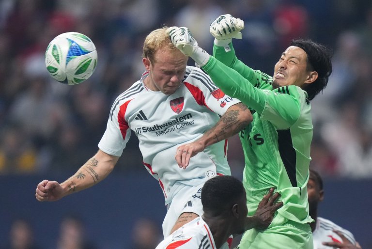 Undermanned Vancouver Whitecaps fall 2-1 to FC Dallas in regular-season finale | iNFOnews.ca