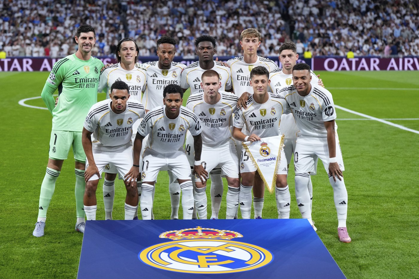 Real Madrid's Alexander-Arnold exits Champions League game early because of injury | iNFOnews.ca