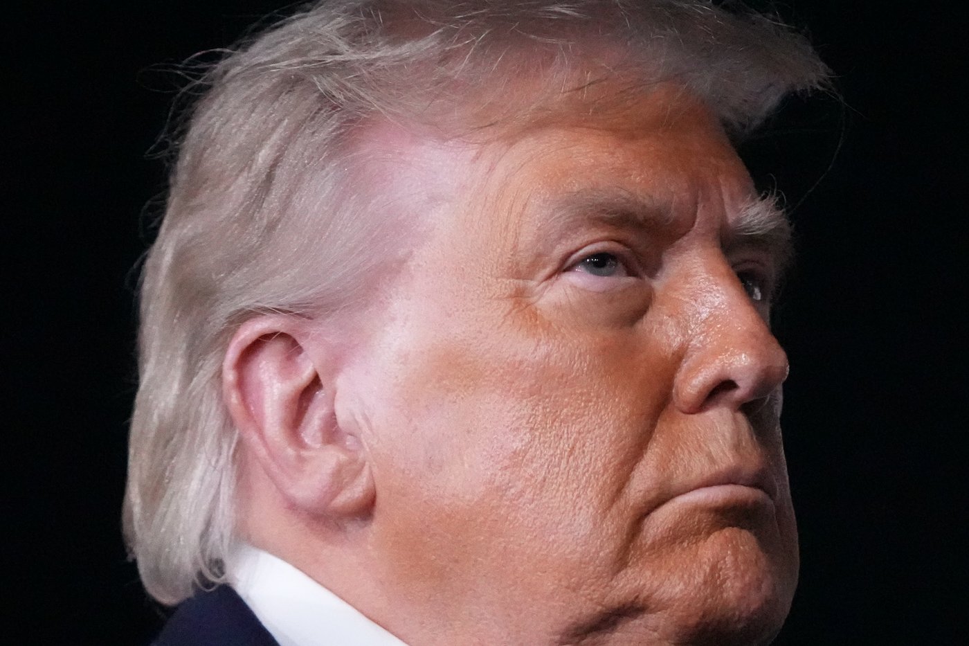 Kennedy Center board seeks pause of ruling ordering removal of Trump's name by Friday deadline | iNFOnews.ca