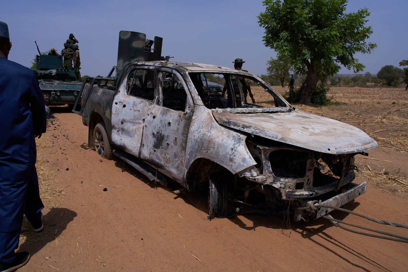 Militants in northern Nigeria kill 10 security forces and 1 resident, officials say | iNFOnews.ca Militants in northern Nigeria kill 10 security forces and 1 resident, officials say | iNFOnews.ca