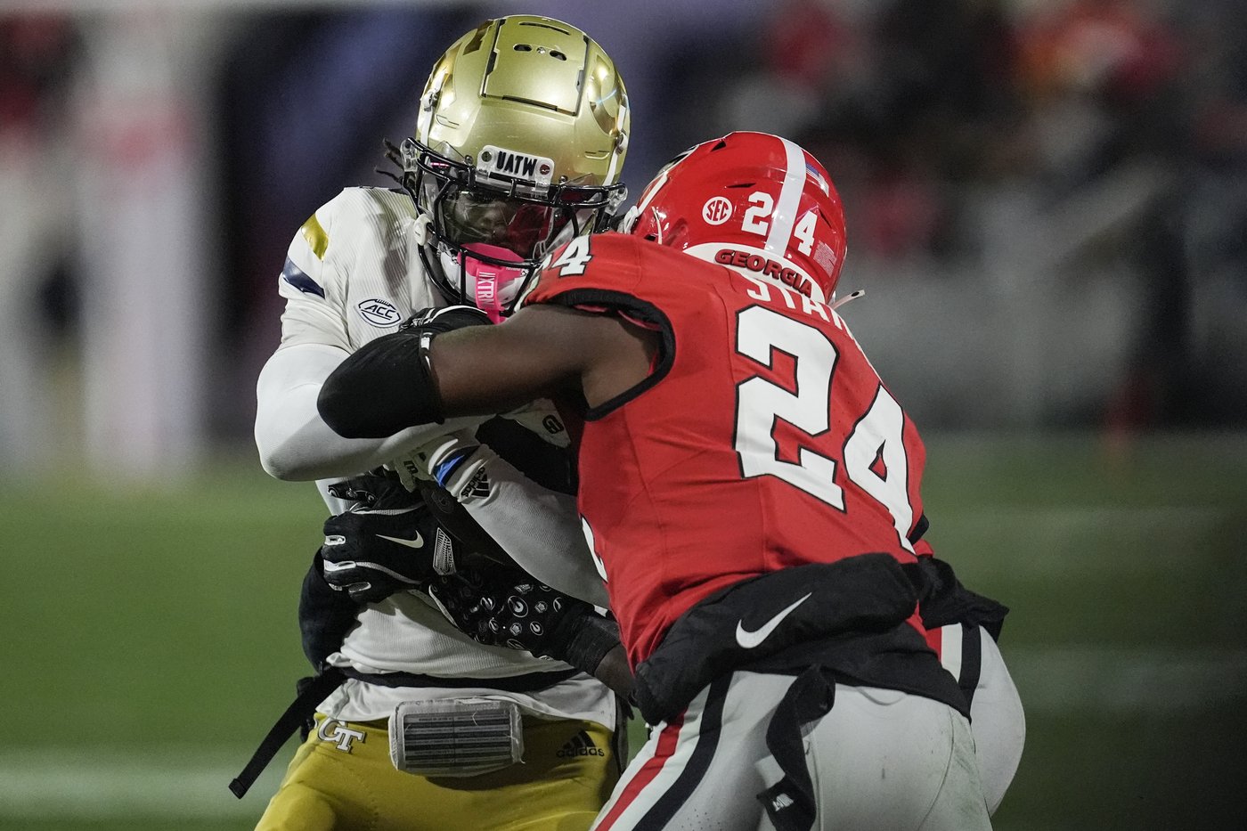 Auburn lands top transfer WR Eric Singleton Jr. from Georgia Tech, WVU RB Donaldson to Ohio State | iNFOnews.ca
