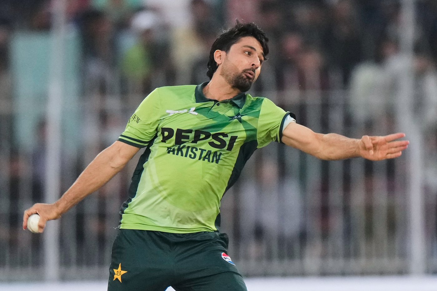 Ahmed spins out South Africa for 143 as Pakistan wins ODI series 2-1 | iNFOnews.ca
