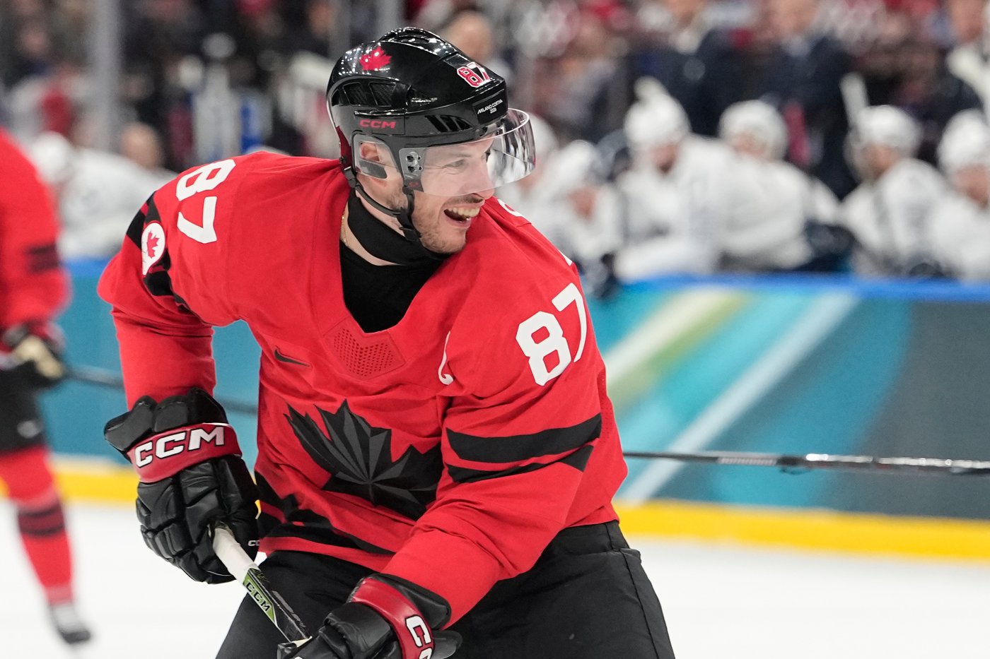 Dubois wins short-track gold, Canada edges Czechia in men’s hockey at Winter Olympics | iNFOnews.ca