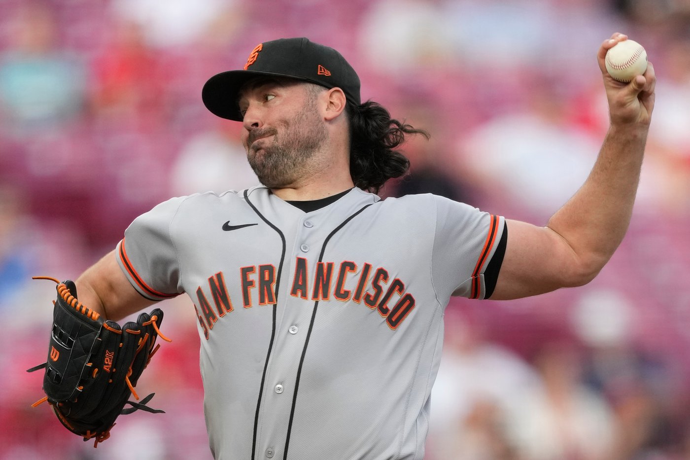 Stewart and Steer go deep, Reds beat Giants 2-1 | iNFOnews.ca