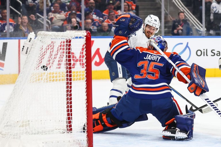 Surging Leafs scorch Oilers 7-2 for fourth win in a row | iNFOnews.ca