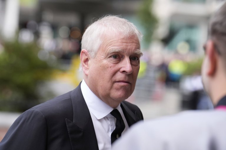 Scottish police conduct inquiries into ex-Prince Andrew and Epstein's visit to king's estate | iNFOnews.ca