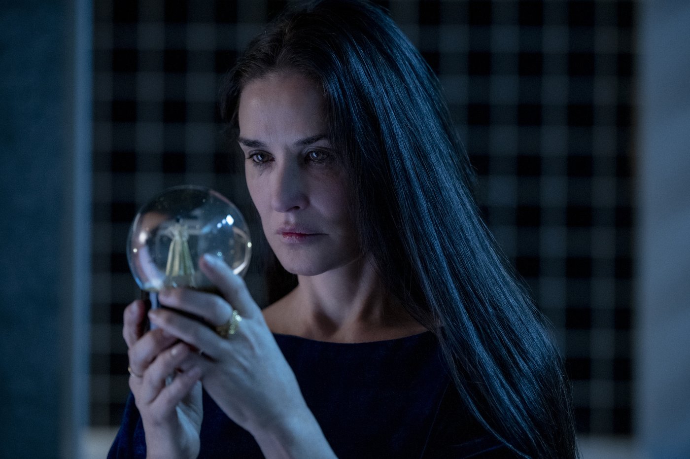 Female protagonists reach parity with men in top-grossing films of 2024 | iNFOnews.ca